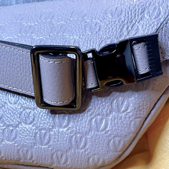 NWT! Mario Valentino Mickey Belt / Sling Bag - Stucco - Picture 6 of 10